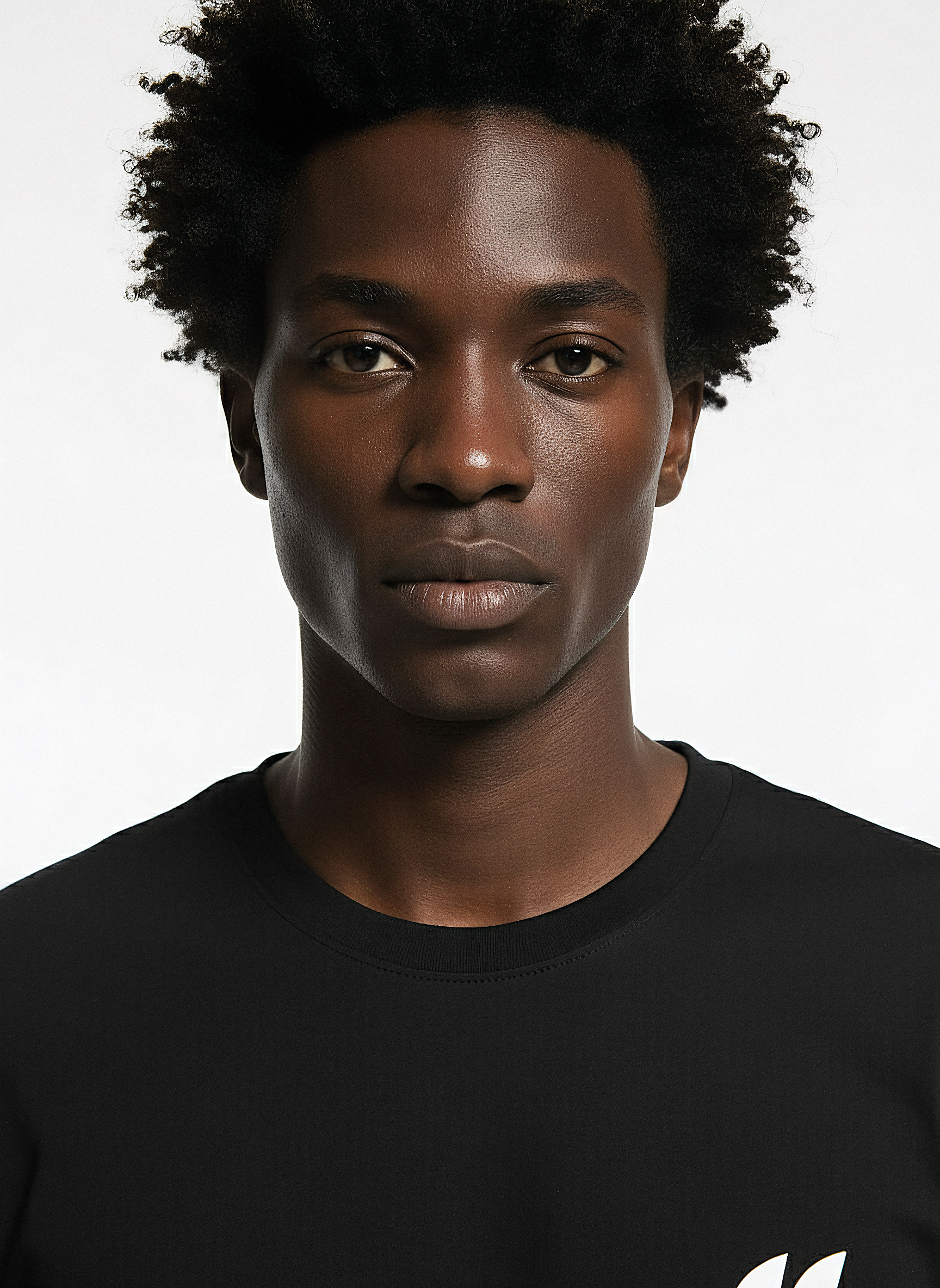 Origins T-shirt | Jet Black